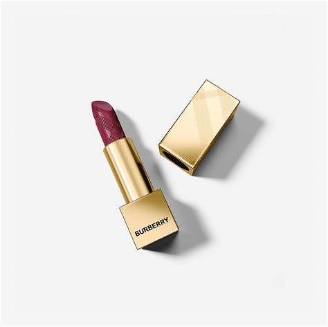 Burberry Kisses – Bright Plum No.101 in Bright Plum 101